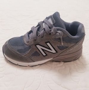 Toddler Boys Size 10  Gray New Balance Sneakers